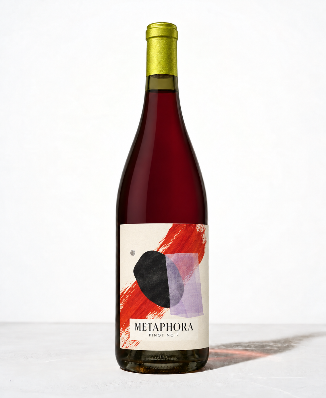 METAPHORA Pinot Noir em garrafa borgonha